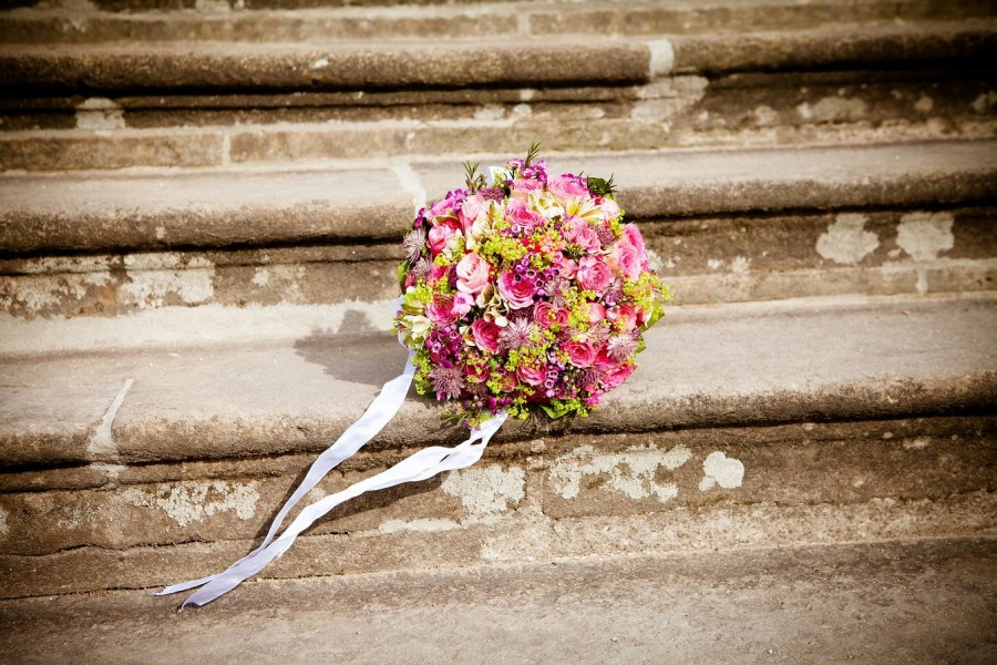 Brautstrauß, Brautpaar, Eheschließung, Trauung, Heirat, Hochzeit, Standesamt - Pixabay